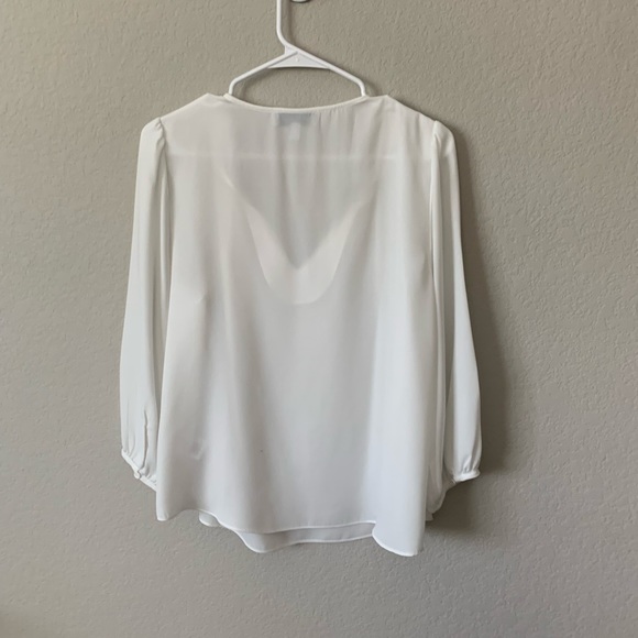 Ivory blouse - Picture 5 of 5